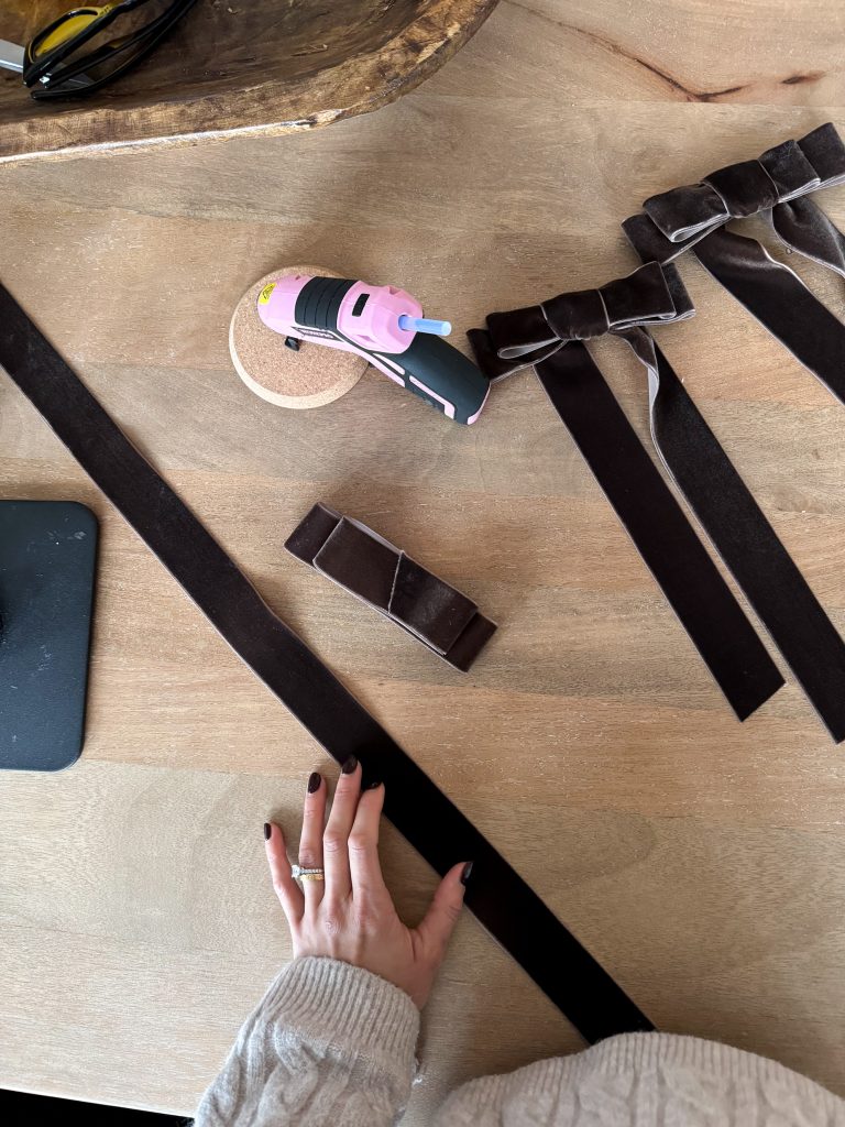 How to make a bow garland - the velvet ribbon laying out and the makings of a bow